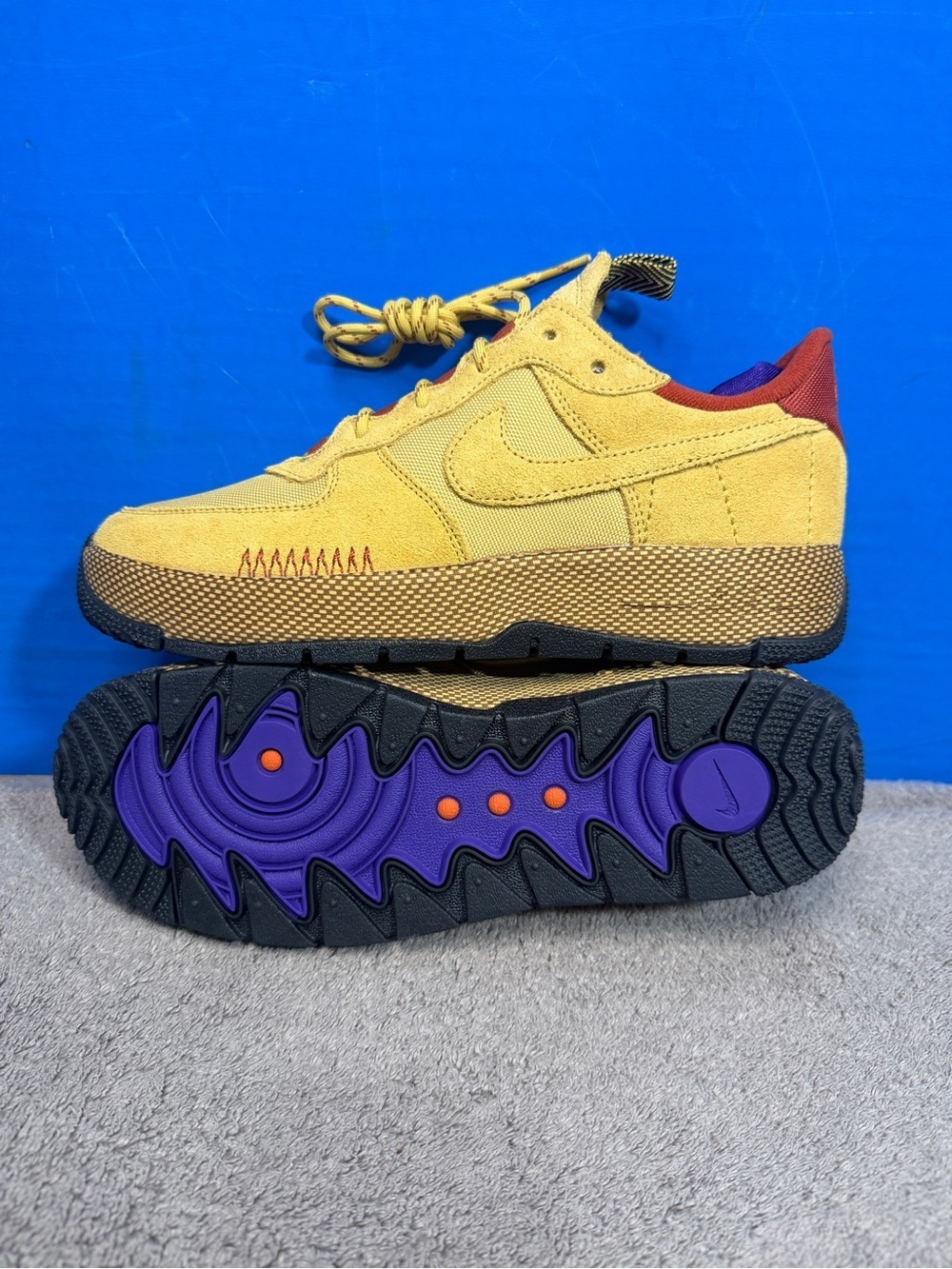 Nike Air Force 1 w wild
Brand new - Picture 2 of 8